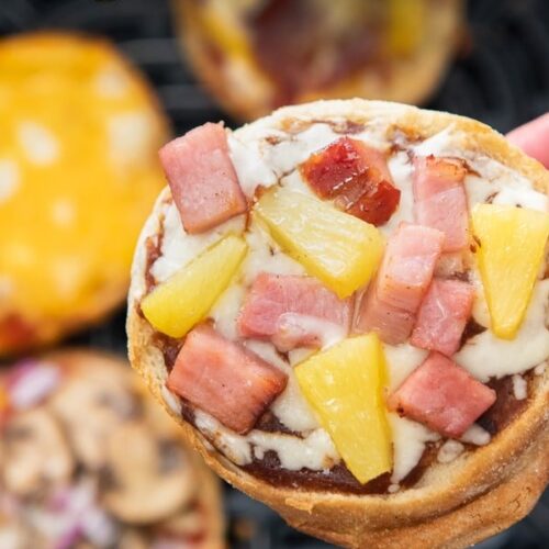 Pizze z angielskiego muffina w air fryerze