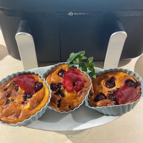 Skyrnik z owocami jagodowymi w airfryer
