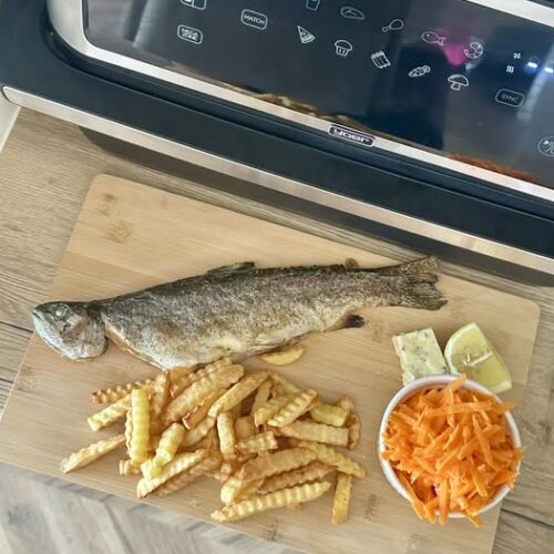 Pstrąg z Airfryera – aromatyczna ryba w 12 minut