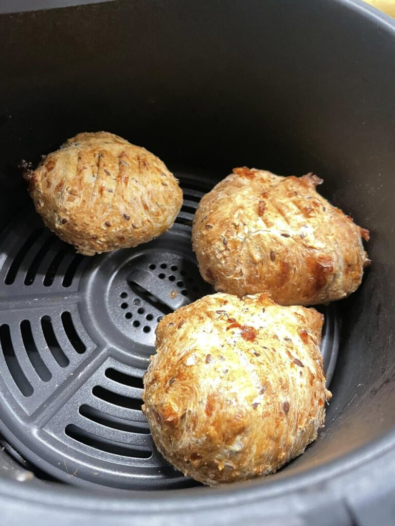 bułeczki z serka wiejskiego z airfryer